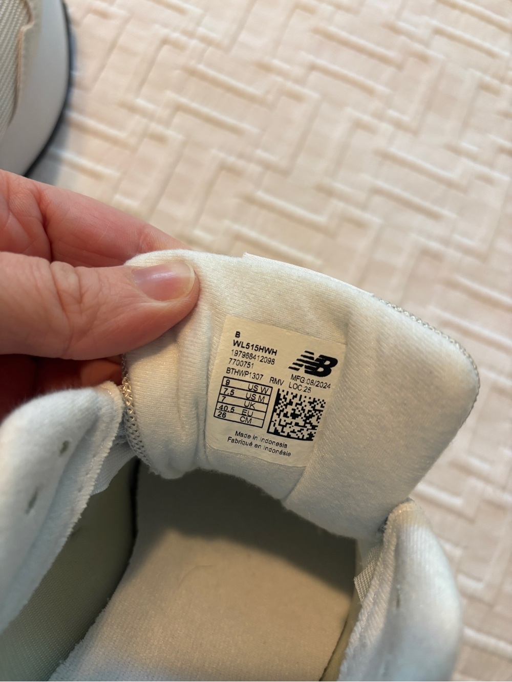 New Balance Women's Cream Platform Sneakers - Picture 7 of 7